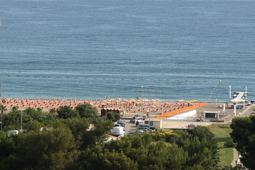 Apartments Becic Budva Eksteriør bilde